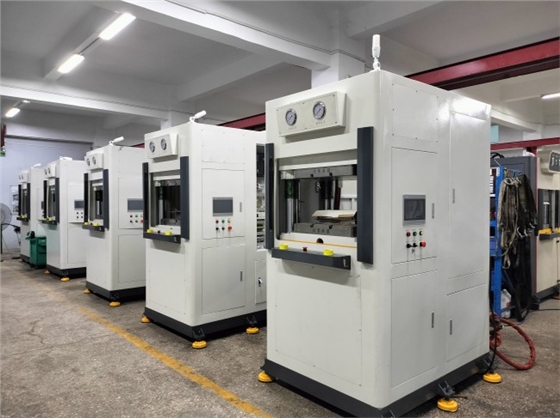 300T玻纤热压成型机结构工作原理