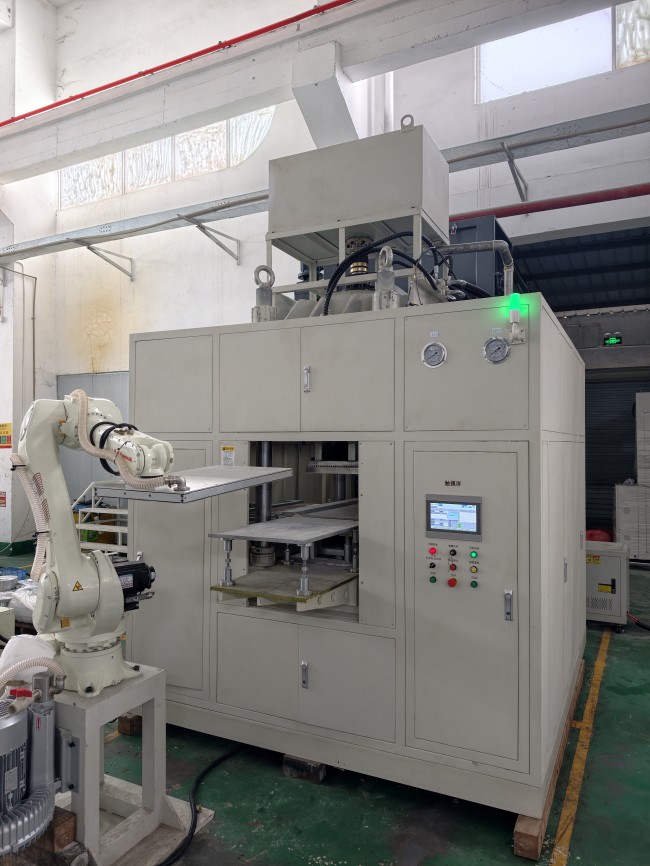 纳米板粉末成型机简介